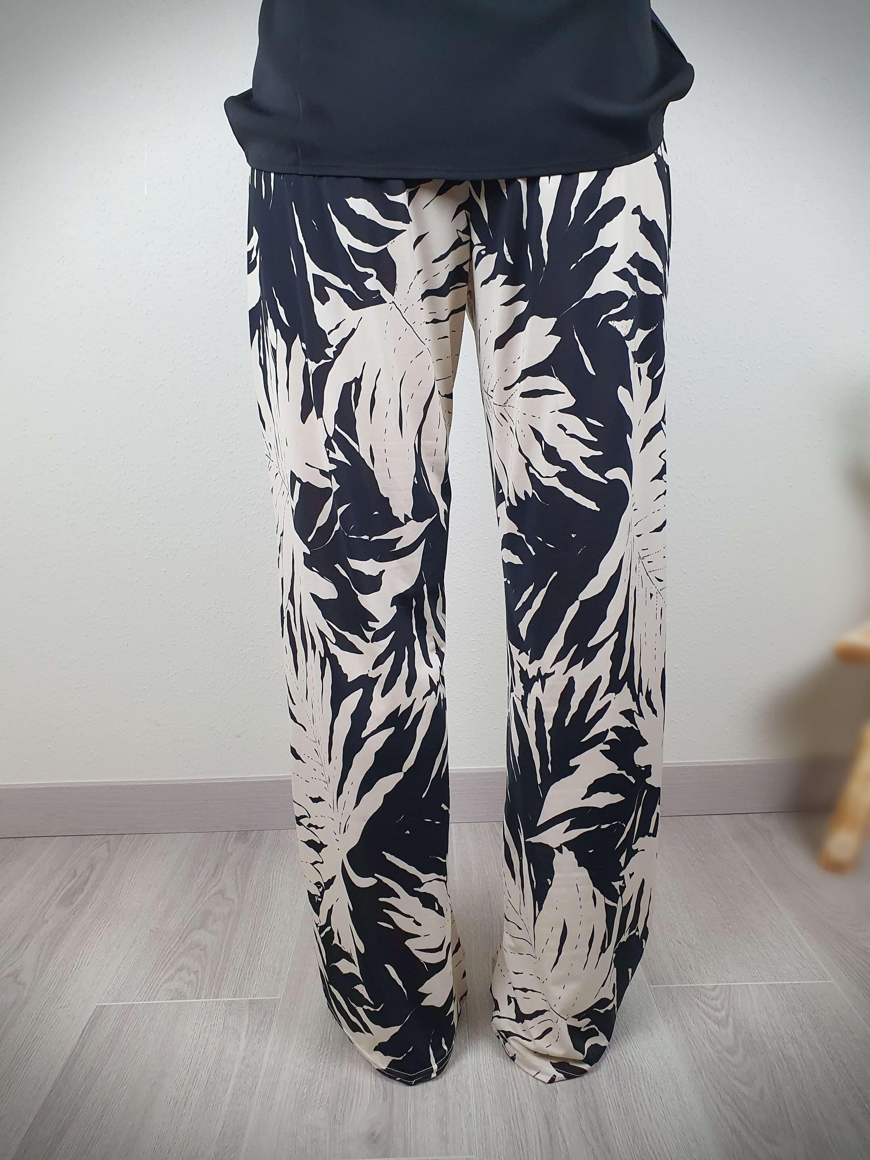 Pantalon fluide noir et blanc best sale